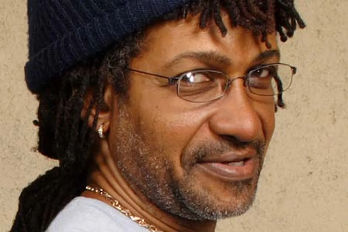 R.I.P. Lowell 'Sly' Dunbar (1952-2026), de beste drummer van de 20ste eeuw