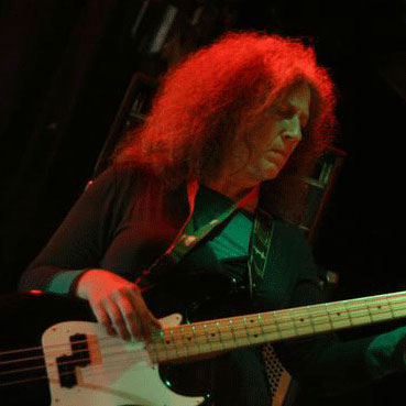 Alpha & Omega (Christine Woodbridge): "The best sessions are now really held in France, Italy and Belgium; reggae-wise England is just not the best place to be anymore."