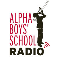 Alpha Boys School ontdekt online radio!